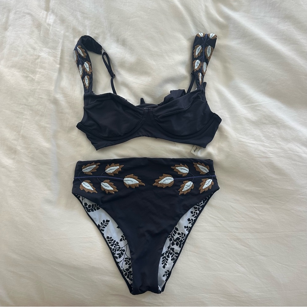Maaji high waist bikini set size M navy blue embroidered reversible